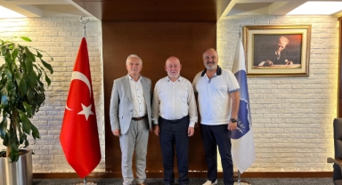 AK Parti Heyeti Şebinkarahisar’da: Belediye Çalışmaları ve Projeler Görüşüldü