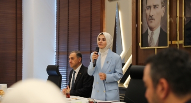 Bakan Göktaş, şehit aileleri ve gazilerle 'Terörsüz Türkiye Kardeşlik Sofrası'nda buluştu