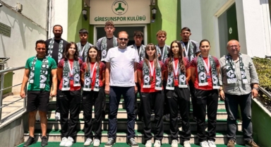 Espiye Es Es Spor’dan Şampiyonluk Sonrası Giresunspor’a Anlamlı Ziyaret