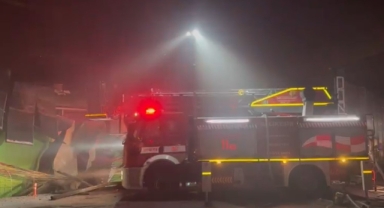 Fabrikada Çıkan Yangında 2 Kişi Hayatını Kaybetti 