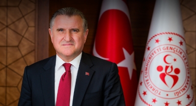 Gençlik ve Spor Bakanı Osman Aşkın Bak’tan Trendyol Süper Lig 2025-2026 Sezonu Mesajı