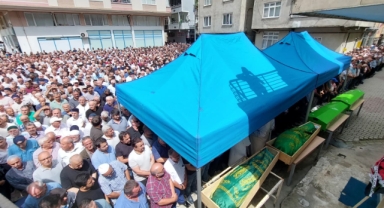 Giresun'da trafik kazasında hayatını kaybeden 4 kişinin cenazeleri toprağa verildi