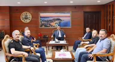 Giresun Valisi Serdengeçti’ye Nezaket Ziyareti