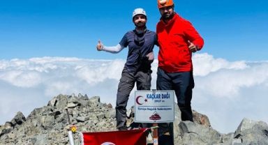 Giresunlu Sporculardan Kaçkar Zirvesi’ne Başarılı Tırmanış