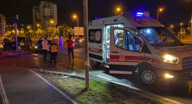 Kazaya sebebiyet verdi, kazazedelere ‘Nasılsınız?’ dedikten sonra kaçtı!