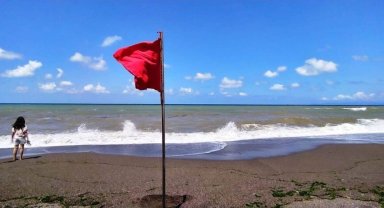 O kentte denize girmek yasaklandı 