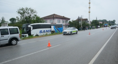 Ordu-Samsun Yolunda Feci Kaza: Otobüs Kamyonete Çarptı, 1 Kişi Hayatını Kaybetti