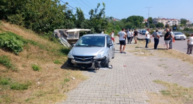Otomobilin çarptığı motosikletin sürücüsü ağır yaralandı