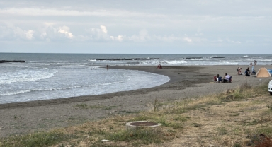 Samsun'da gün içerisinde 7 kişi denizde boğulma tehlikesi geçirdi