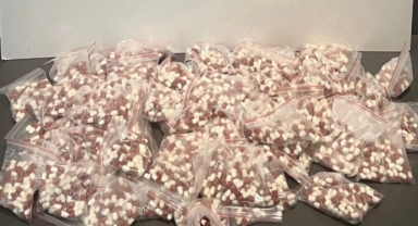 Samsun’da Zehir Tacirlerine Darbe: 5 Binden Fazla Hap Ele Geçirildi