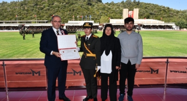 Şehit Ömer Halisdemir'in kızı teğmen oldu