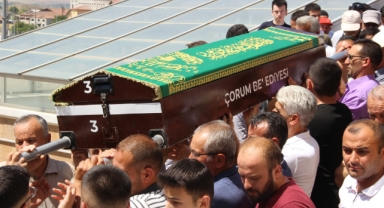 Serinlemek için girdiği denizde boğulan genç toprağa verildi