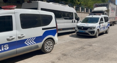 Silahını temizlerken kendini vurdu