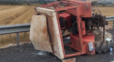 Traktör ile otomobilin çarpıştığı kazada 4 kişi yaralandı