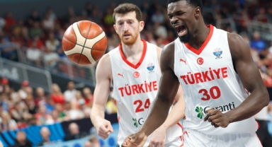 12 Dev Adam'ın EuroBasket 2025 yarı finalindeki rakibi belli oldu! 