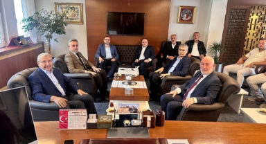 AK Parti Heyetinden Şebinkarahisar Belediyesi’ne Ziyaret
