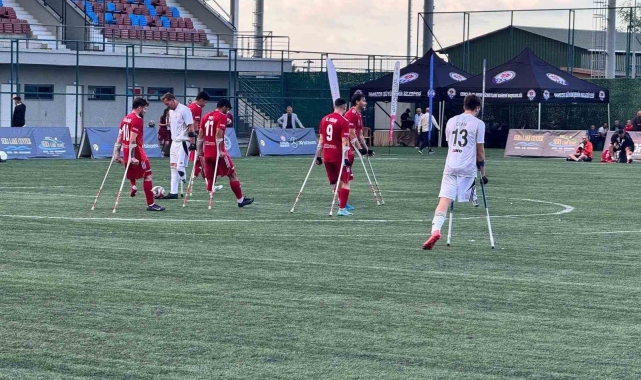 Ampute Futbol Milli Takımı, İngiltere'yi 5-1 mağlup etti
