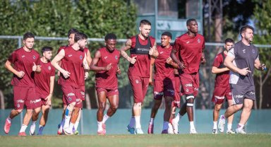 Andre Onana ilk antrenmanına çıktı