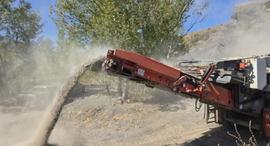 Çamoluk Belediyesi’nden Hem Ekonomik Hem Dayanıklı Yol Hamlesi