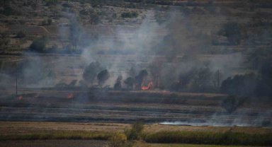 Çeltik tarlasında çıkan yangın söndürüldü