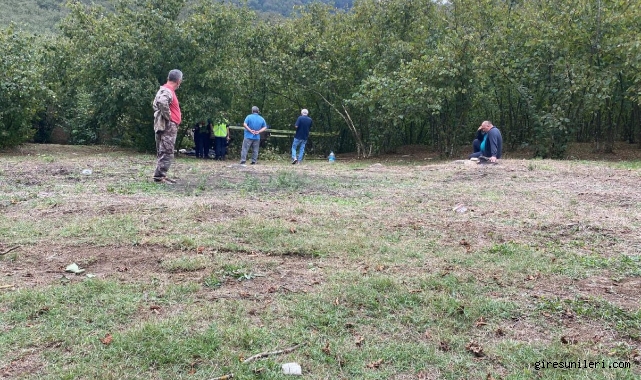 Devrilen traktörün altında kalan adam hayatını kaybetti