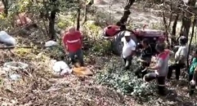 Fındık bahçesinden dönen traktör devrildi, sürücü hayatını kaybetti