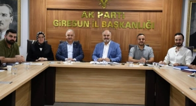 Giresun'da AK Parti'den Yoğun Gündemli Toplantı