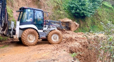 Giresun’da Heyelan Seferberliği: Özel İdare Ekiplerinden Hızlı Müdahale 