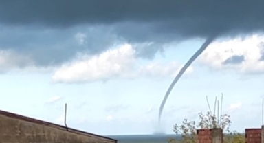 Giresun'da hortum paniği! O anlar böyle kaydedildi 