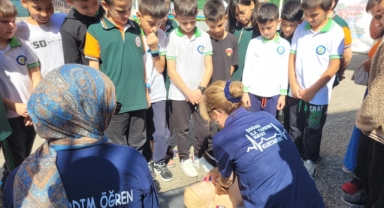 Giresun'da Minik Öğrenciler 'Sağlık Elçisi' Oldu