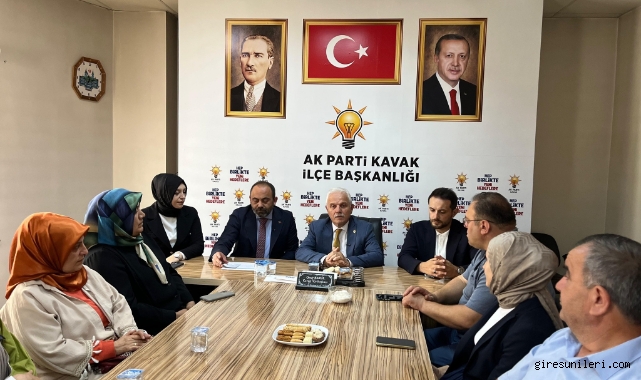 Giresun Milletvekili Elmas, Kavak’ta Teşkilat ve Sanayi Temaslarında Bulundu
