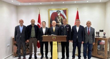 Giresun’un Yeni İl Jandarma Komutanı Özkök'e Ziyaret: Milletvekili Elmas’tan Başarı Mesajı