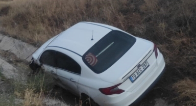 Kontrolden çıkan otomobil şarampole devrildi: 1 yaralı