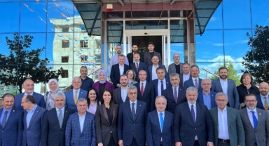 Milletvekili Elmas Samsun’da “Türkiye Yüzyılı Buluşmaları”na Katıldı