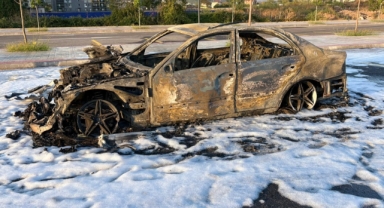 Motor arızası veren aracını gümrükten geçiremeyince yaktı