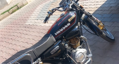 Motosiklet çaldıkları iddiasıyla yakalanan 2 zanlı tutuklandı