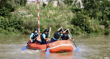 Okulun Karşısındaki Dereden Avrupa Şampiyonluğuna: Giresunlu Öğrenciler Tarih Yazdı!