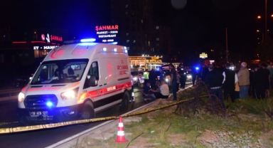 Otomobilin çarptığı adam hayatını kaybetti