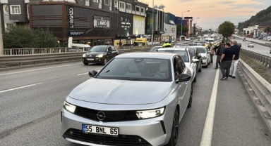 Samsun'da 7 aracın karıştığı zincirleme trafik kazası meydana geldi