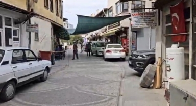 Simav depremi Sındırgı'da paniğe neden oldu