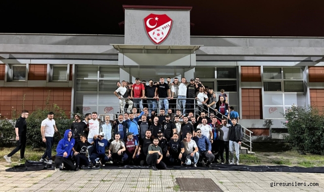 Trabzonspor taraftarları TFF'ye tepki gösterdi