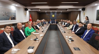 Türkiye Yüzyılı İçin Beykoz’da Kritik Buluşma! Giresun Milletvekili Elmas Teşkilatla Sahada