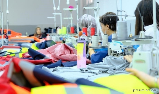 Ücretli çalışan sayısı yıllık yüzde 1,2 arttı