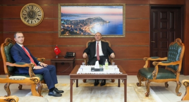 Vali Serdengeçti’den Şebinkarahisar Cumhuriyet Başsavcısı Özkubat’a Başarı Dileği