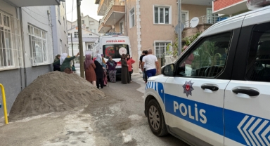 Yaşlı kadın evde ölü bulundu