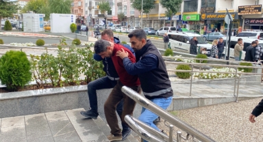 Aile Faciası: Babasını Tüfekle Vuran Zanlı Tutuklandı!