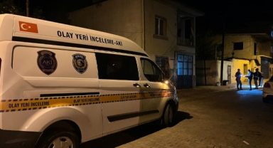 Alacak verecek kavgası kanlı bitti! 1 yaralı