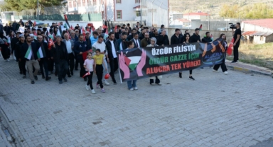 Alucra’da “Özgür Filistin” Yürüyüşü Gerçekleştirildi
