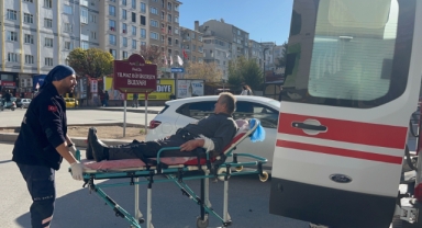 Arkadaşını bıçakladı, olay yerinde polisi bekledi