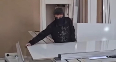 Atölyesinde üzerine kereste düşen 16 yaşındaki çocuk hayatını kaybetti